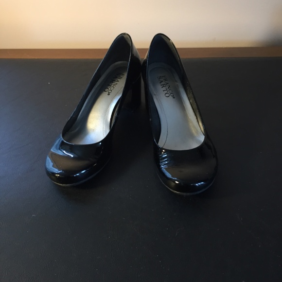 Franco Sarto black patent leather pumps - Picture 6 of 8